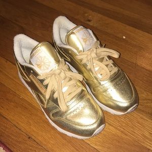 Reebok classic sneakers